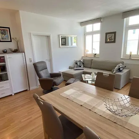 Mit Balkon In Baeder *